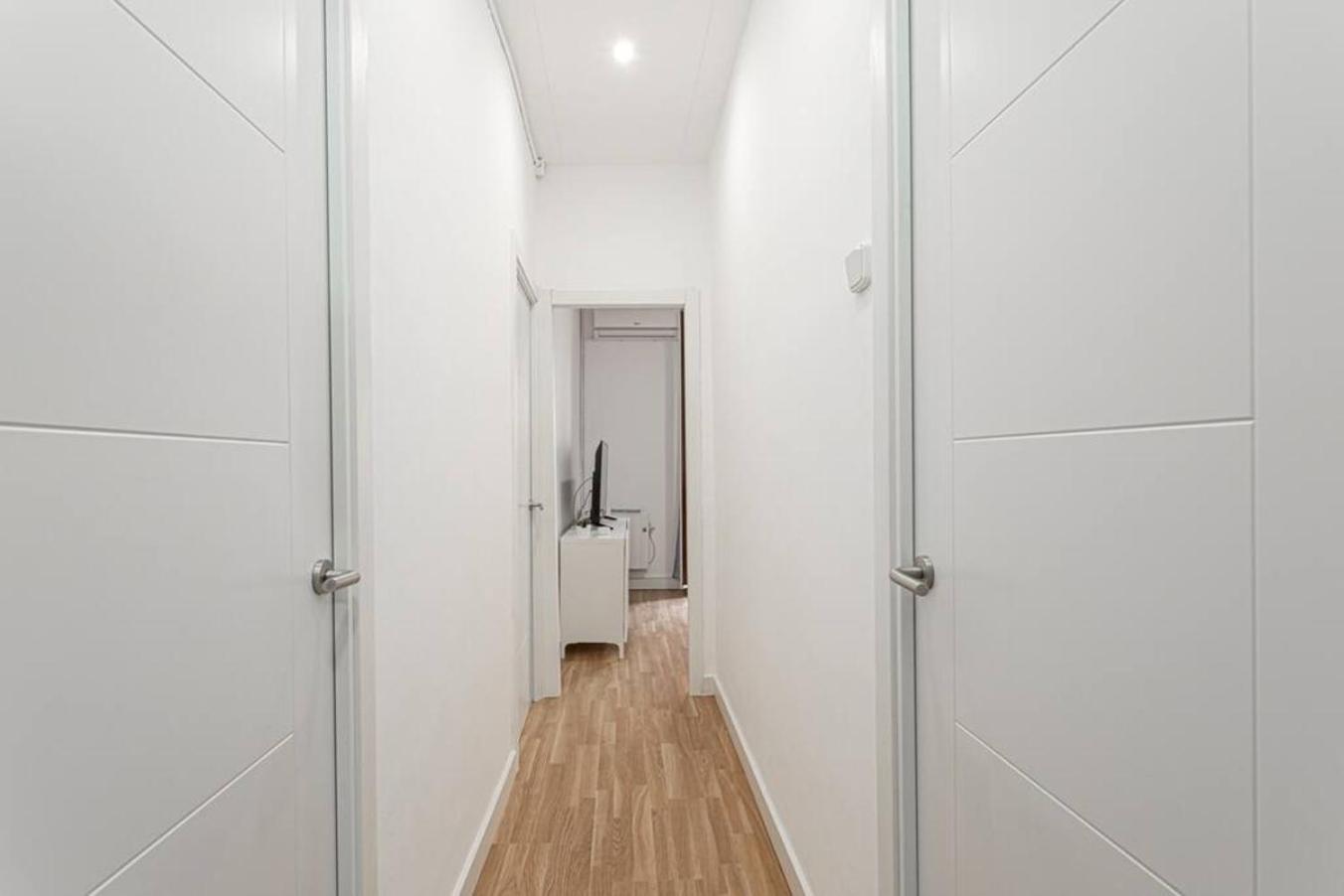 Bright 3Bdr Near To The Metro L'Hospitalet de Llobregat Exterior foto