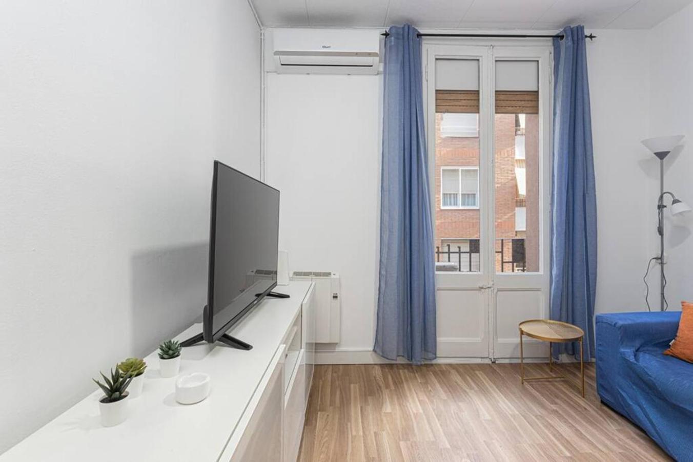 Bright 3Bdr Near To The Metro L'Hospitalet de Llobregat Exterior foto